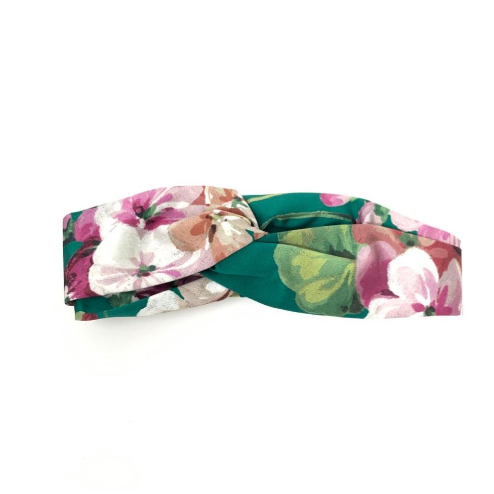❌SOLD❌Gucci Silk Headband - Picture 2 of 4